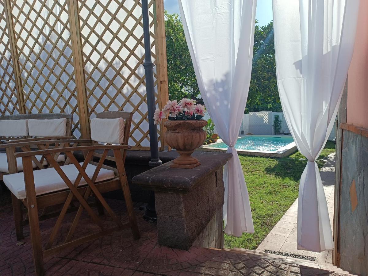 Casa Vacanze Noemi Riposto Exterior foto